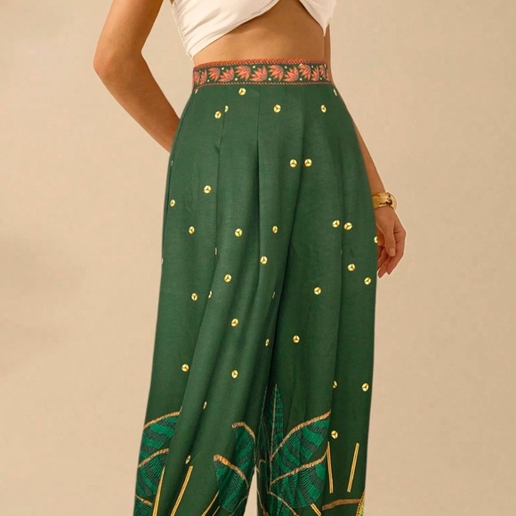 Elegant Green Wide Leg Pants - Picture 4 of 6